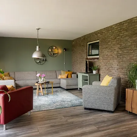 Vakantiewoning Le Garaazje Appartamento 'S-Gravendeel