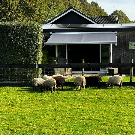 Vakantiewoning Le Garaazje Apartament