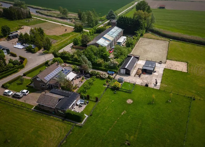 Vakantiewoning Le Garaazje Апартаменты 'S-Gravendeel