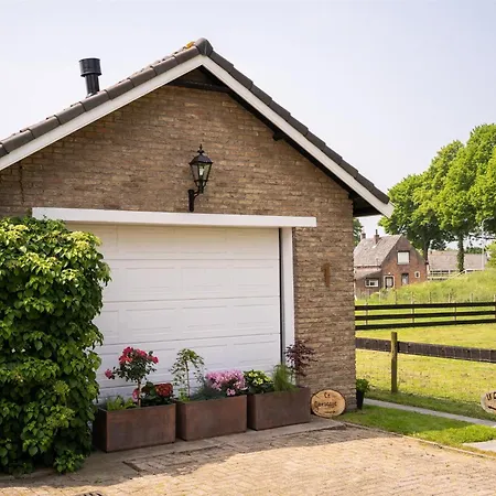 Vakantiewoning Le Garaazje 'S-Gravendeel